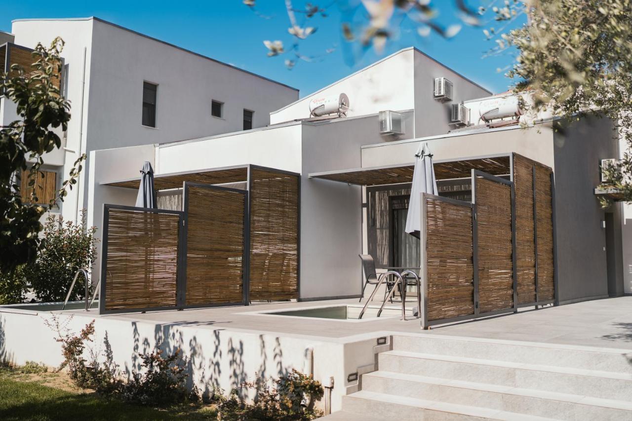 Octo Villas Complex Nea Iraklitsa Eksteriør bilde